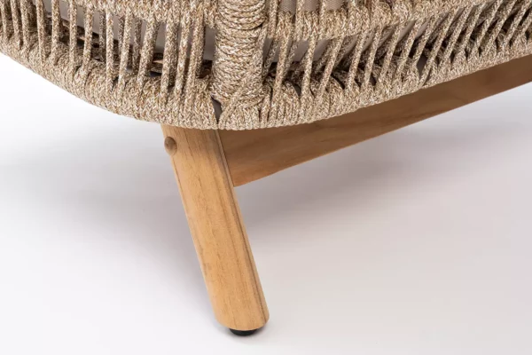 Кресло из тика TALARA